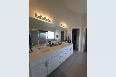 3574 Link Valley Drive, Houston, TX 77025 - Photo 33