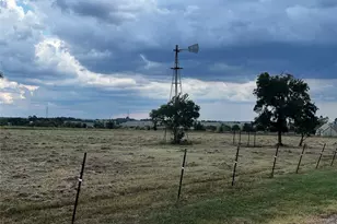 1100 Swiss Alp Hills Loop, Schulenburg, TX 78956 - Photo 37