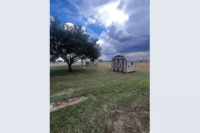 1100 Swiss Alp Hills Loop, Schulenburg, TX 78956 - Photo 35