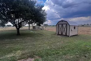 1100 Swiss Alp Hills Loop, Schulenburg, TX 78956 - Photo 35