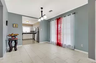 11826 Oceanview St, Houston, TX 77071 - Photo 5