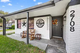 2708 Tallow St, Alvin, TX 77511 - Photo 5