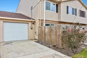 968 Park Meadow Dr, Beaumont, TX 77706 - Photo 19