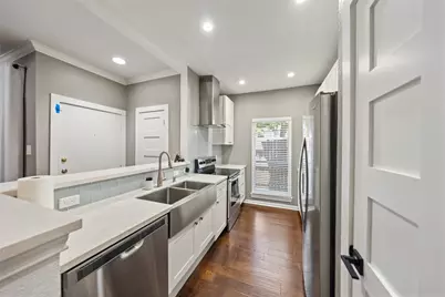 1201 Bering Drive #1, Houston, TX 77057 - Photo 17
