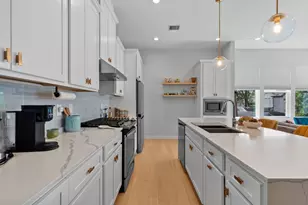825 Martin St, Houston, TX 77018 - Photo 23