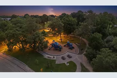 825 Martin Street, Houston, TX 77018 - Photo 3