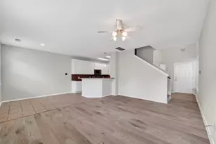 16623 Newglen Ln, Houston, TX 77084 - Photo 7