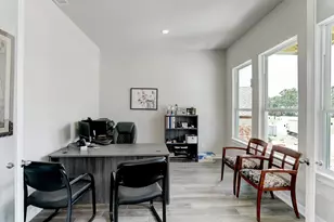 3921 Peacock Isle Dr, Dickinson, TX 77539 - Photo 7