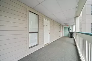6102 Seawall Blvd, Galveston, TX 77551 - Photo 7