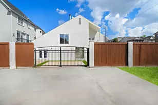 2922 Bering Dr, Houston, TX 77057 - Photo 9