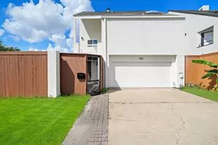 2922 Bering Dr, Houston, TX 77057 - Photo 1