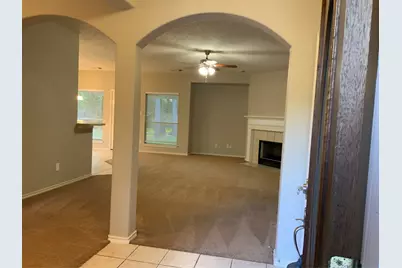 35 Teakwood Place, The Woodlands, TX 77384 - Photo 11