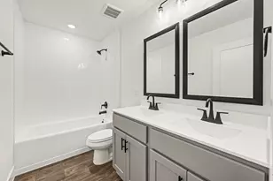 10 Greystone Ct, Angleton, TX 77515 - Photo 25