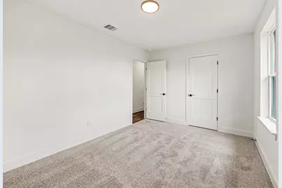 10 Greystone Court, Angleton, TX 77515 - Photo 19