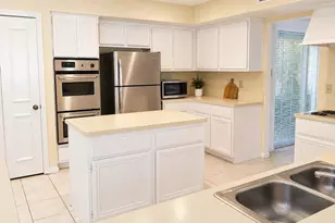 1539 Beaconshire Rd, Houston, TX 77077 - Photo 15
