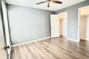 10075 Westpark Dr, Houston, TX 77042 - Photo 33