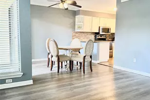 10075 Westpark Dr, Houston, TX 77042 - Photo 21