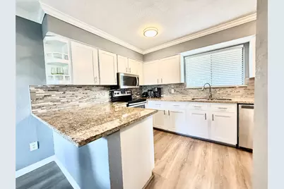 10075 Westpark Drive #92, Houston, TX 77042 - Photo 11