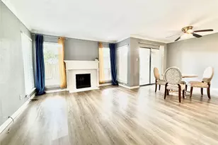 10075 Westpark Dr, Houston, TX 77042 - Photo 23