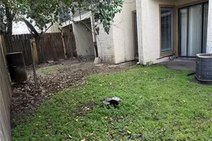 10075 Westpark Dr, Houston, TX 77042 - Photo 37