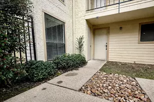 10075 Westpark Dr, Houston, TX 77042 - Photo 3