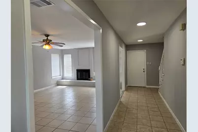 10806 Zircon Court, Houston, TX 77099 - Photo 5