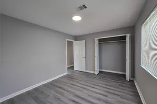 10806 Zircon Ct, Houston, TX 77099 - Photo 13