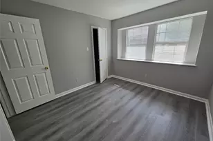 10806 Zircon Ct, Houston, TX 77099 - Photo 15