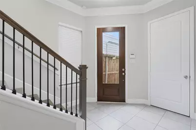 6011 Truro Street #B, Houston, TX 77007 - Photo 5