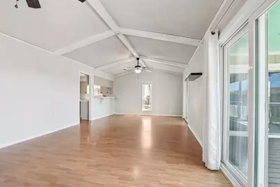 110 Mariner Road, Freeport, TX 77541 - Photo 7