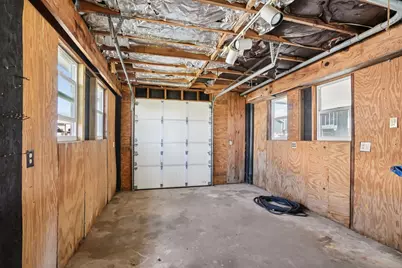 110 Mariner Road, Freeport, TX 77541 - Photo 19