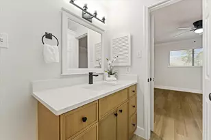 15575 Marina Dr, Conroe, TX 77356 - Photo 19