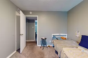 700 Thicket Ln, Houston, TX 77079 - Photo 9