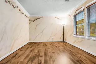 4814 Dixie Ct, Sugar Land, TX 77478 - Photo 9