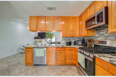 16127 Forest Way Drive, Houston, TX 77090 - Photo 15