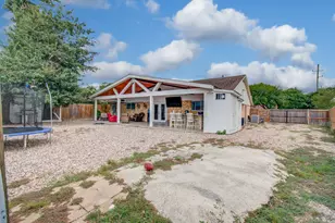 16127 Forest Way Dr, Houston, TX 77090 - Photo 9