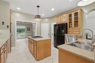 8766 Skyline Ln, Conroe, TX 77302 - Photo 21