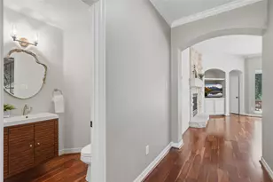 8766 Skyline Ln, Conroe, TX 77302 - Photo 15