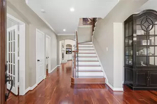 8766 Skyline Ln, Conroe, TX 77302 - Photo 9