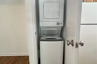 921 Marine Dr, Galveston, TX 77550 - Photo 9