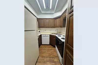 921 Marine Drive #210, Galveston, TX 77550 - Photo 7