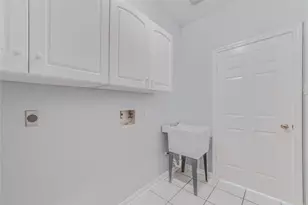 2311 Piney Woods Dr, Pearland, TX 77581 - Photo 11