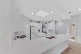 2311 Piney Woods Dr, Pearland, TX 77581 - Photo 21