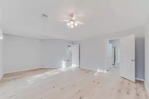 2311 Piney Woods Dr, Pearland, TX 77581 - Photo 15