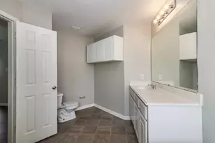 6919 Garnet Trail Ln, Richmond, TX 77469 - Photo 11