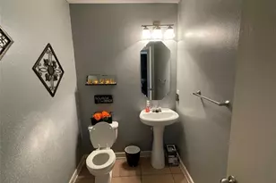 9418 Fillmont Ln, Houston, TX 77044 - Photo 9