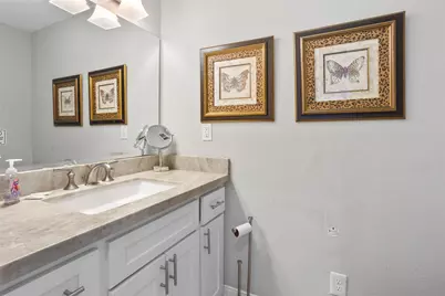 14009 W Hughes Road, Dickinson, TX 77539 - Photo 21