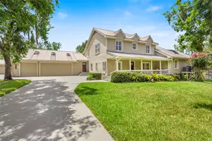 14009 W Hughes Rd, Dickinson, TX 77539 - Photo 1