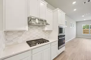 707 Topwater Trail, Kemah, TX 77565 - Photo 17