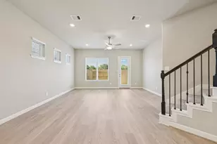 707 Topwater Trail, Kemah, TX 77565 - Photo 3